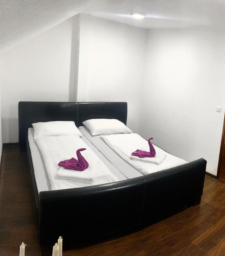 Modern Apartment Brčko エクステリア 写真