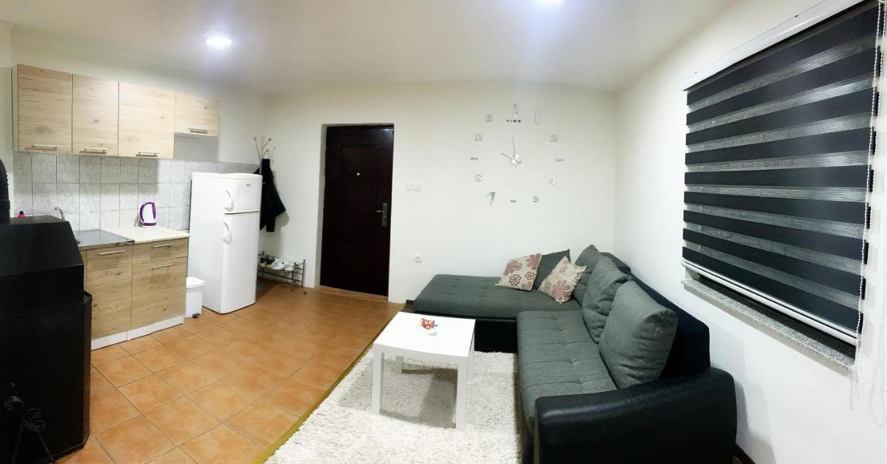 Modern Apartment Brčko エクステリア 写真