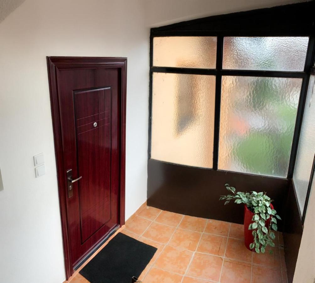 Modern Apartment Brčko エクステリア 写真